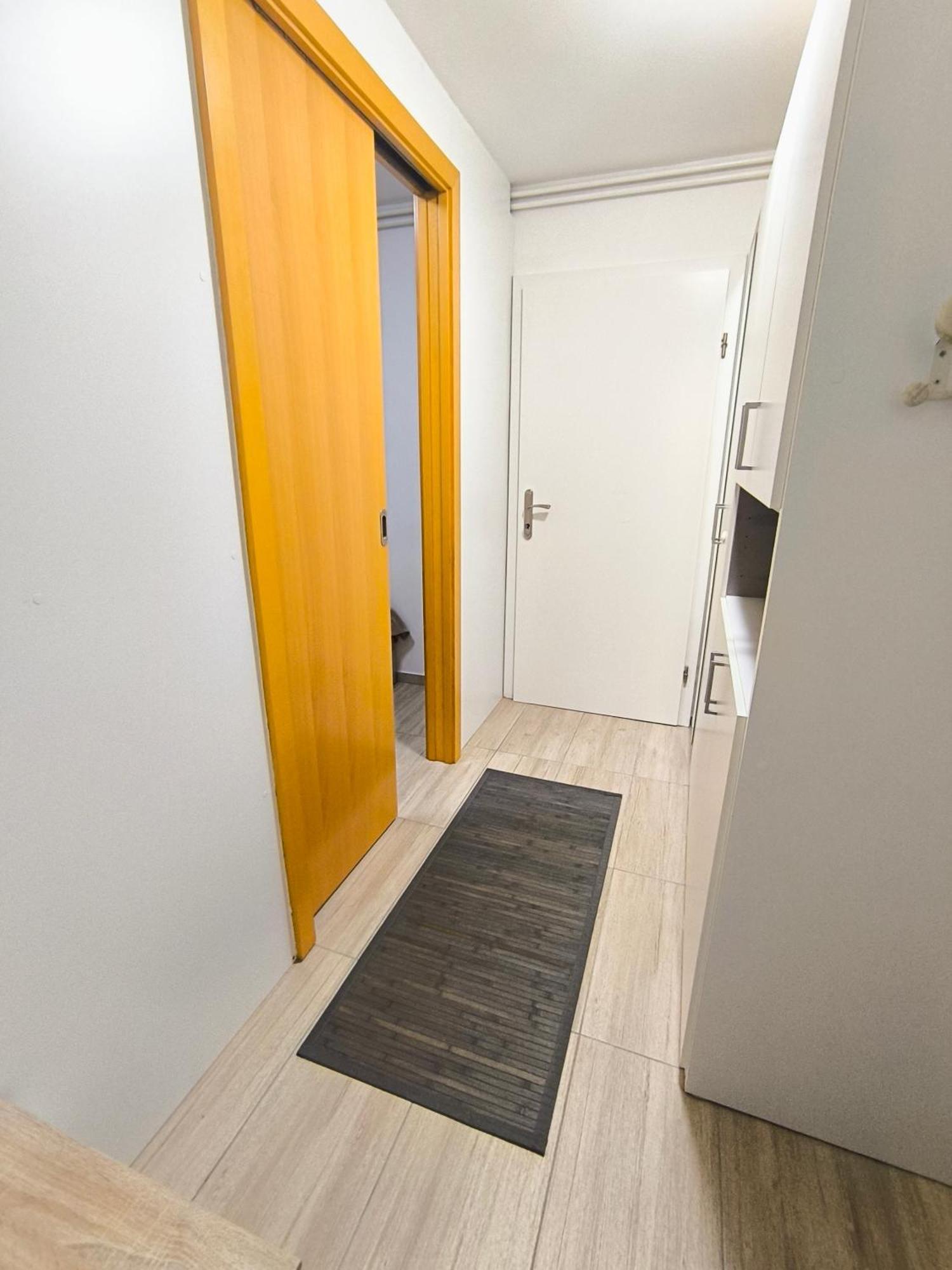 Jo-Ma Apartma - Safe Parking Ljubljana Exterior foto